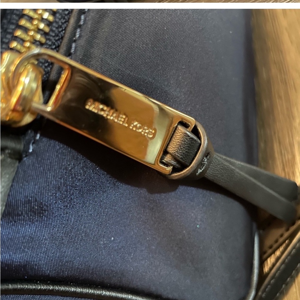 Michael Kors Blue Messenger Bag with Gold Accents - Picture 2 of 5